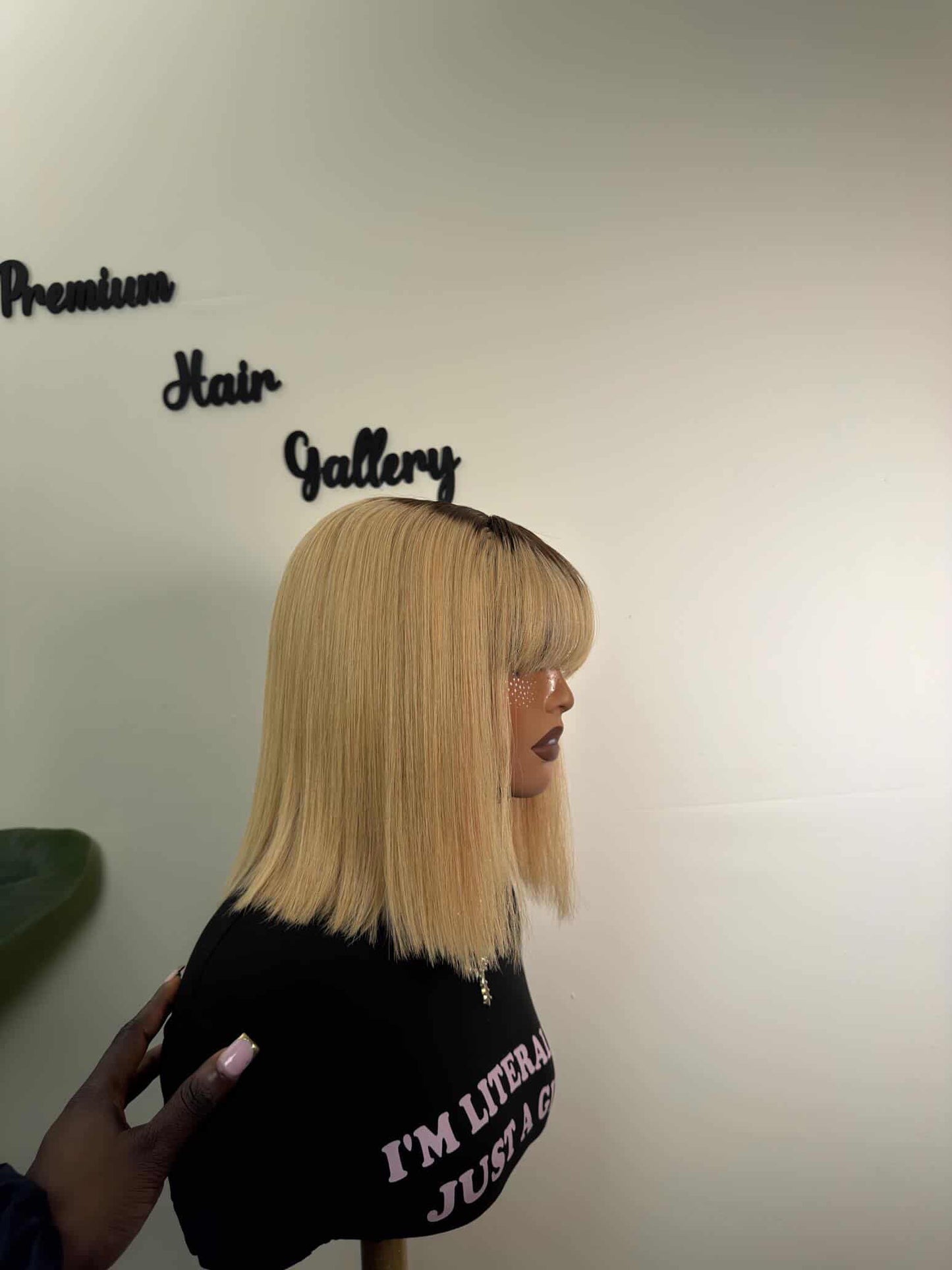 Wig Tai (fringe) 10 inches